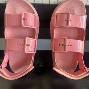 Gucci Pink Women's Sandals